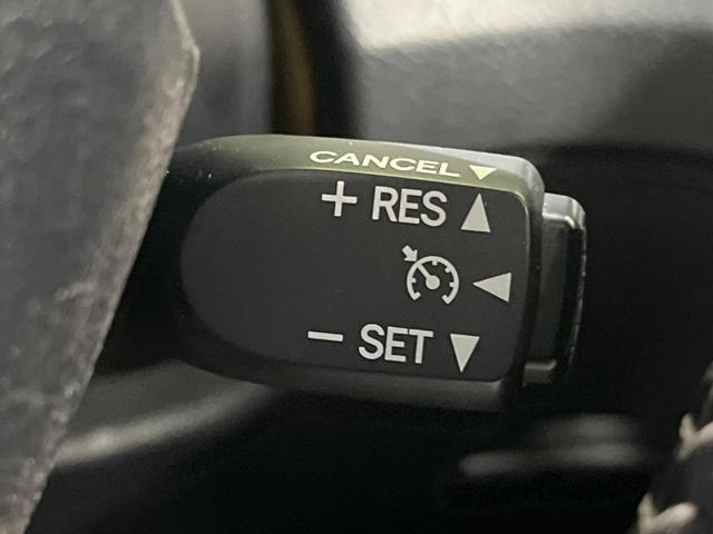 シエンタ ハイブリッドＧ　クエロ　後期　純正ナビ　全周囲カメラ　１２．１型純正後席モニター　セーフティセンス　クリアランスソナー　クルーズコントロール　両側電動スライド　オートレベリング機能付ＬＥＤヘッド　オートライト　スマートキー（37枚目）