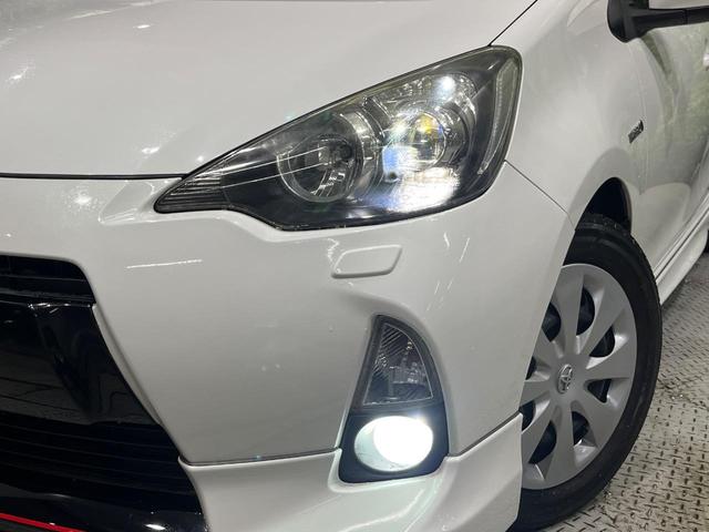 アクア Ｓ　純正ナビ　フルセグ　バックカメラ　ＬＥＤヘッド　スマートキー　ＥＴＣ　シートリフター　オートエアコン　パワーウィンドゥ　電動格納ドアミラー　シートバックポケット　プライバシーガラス　フルエアロ　禁煙車（12枚目）