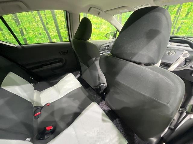 アクア Ｓ　純正ナビ　フルセグ　バックカメラ　ＬＥＤヘッド　スマートキー　ＥＴＣ　シートリフター　オートエアコン　パワーウィンドゥ　電動格納ドアミラー　シートバックポケット　プライバシーガラス　フルエアロ　禁煙車（40枚目）