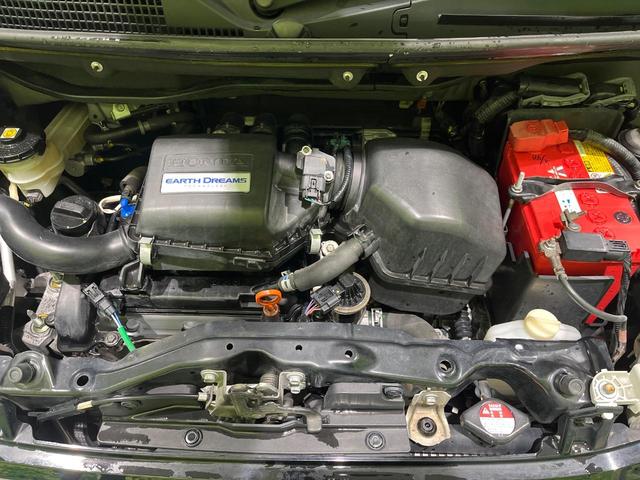 Ｎ－ＢＯＸ Ｇ・Ｌパッケージ　ＳＤナビ　バックカメラ　あんしんパッケージ　シティブレーキアクティブシステム　電動スライドドア　ＥＴＣ　スマートキー　ステアリングスイッチ　オートエアコン　シートリフター　電動格納ドアミラー　禁煙車（18枚目）