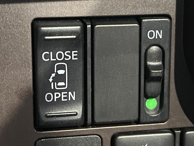 ルーミー Ｘ　Ｓ　ＳＤナビ　バックカメラ　スマートアシスト３　コーナーセンサー　片側電動スライド　スマートキー　ＥＴＣ　オートライト　オートハイビーム　アイドリングストップ　エアコン　電動格納ドアミラー　禁煙車（4枚目）