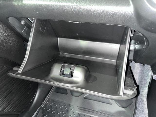 ハスラー タフワイルド　純正９型ナビ　全周囲カメラ　セーフティサポート　アダプティブクルーズ　リアパーキングセンサー　ＬＥＤヘッド　オートライト　シートヒーター　スマートキー　革巻きステアリング　ステアリングスイッチ　禁煙車（24枚目）