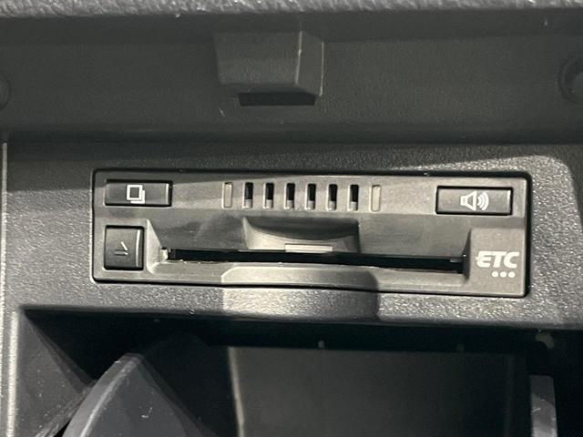 ヴェルファイア ２．５Ｚ　Ａエディション　ゴールデンアイズ　ＢＩＧＸ１１型ナビ　バックカメラ　１オーナー　プリクラッシュセーフティ　レーダークルーズ　パワーバックドア　両側電動スライド　クリアランスソナー　専用スマートキー　金眼ＬＥＤヘッドライト　オートライト（39枚目）