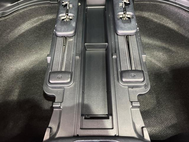 ヴェルファイア ２．５Ｚ　Ａエディション　ゴールデンアイズ　ＢＩＧＸ１１型ナビ　バックカメラ　１オーナー　プリクラッシュセーフティ　レーダークルーズ　パワーバックドア　両側電動スライド　クリアランスソナー　専用スマートキー　金眼ＬＥＤヘッドライト　オートライト（47枚目）