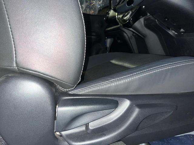 アクア Ｇソフトレザーセレクション　後期　純正ナビ　フルセグ　バックカメラ　セーフティセンス　ＬＥＤヘッドライト　オートライト　シートヒーター　スマートキー　オプション１５インチアルミ　クルーズコントロール　ナノイー付オートエアコン（45枚目）