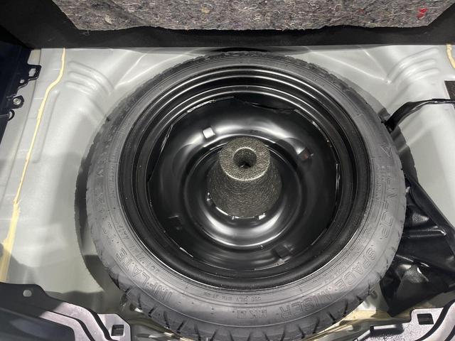 アクア Ｇソフトレザーセレクション　後期　純正ナビ　フルセグ　バックカメラ　セーフティセンス　ＬＥＤヘッドライト　オートライト　シートヒーター　スマートキー　オプション１５インチアルミ　クルーズコントロール　ナノイー付オートエアコン（48枚目）