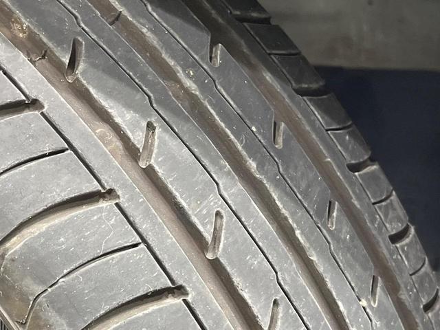 アクア Ｇソフトレザーセレクション　後期　純正ナビ　フルセグ　バックカメラ　セーフティセンス　ＬＥＤヘッドライト　オートライト　シートヒーター　スマートキー　オプション１５インチアルミ　クルーズコントロール　ナノイー付オートエアコン（56枚目）