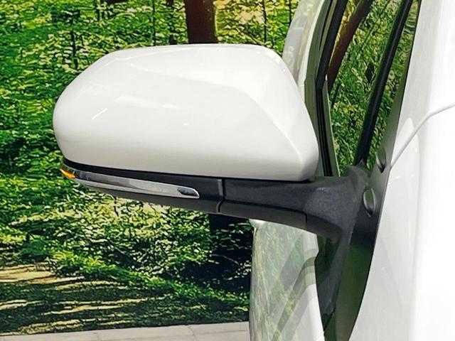 プリウス S 後期 セーフティセンス レーダークルーズ クリアランスソナー LEDヘッドライト オートライト スマートキー 合皮巻きステアリング オートエアコン シートリフター 6スピーカー 電動格納ドアミラー(49枚目)