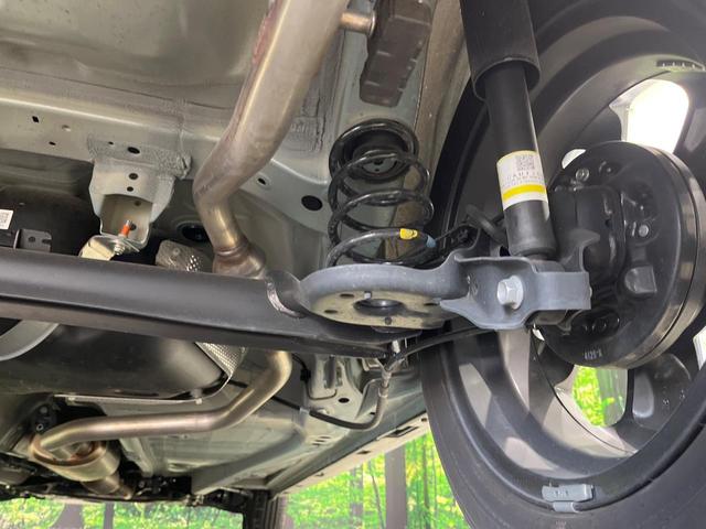 ハスラー タフワイルドターボ　純正９型ナビ　全周囲カメラ　セーフティサポート　アダプティブクルーズ　リアパーキングセンサー　ＬＥＤヘッド　オートライト　シートヒーター　スマートキー　ルーフレール　革巻きステアリング　パドルシフト（21枚目）