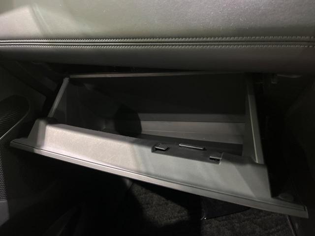 デリカＤ：５ Ｐ　後期　４ＷＤ　ディーゼル　アルパインＢＩＧＸ１１型ナビ　全周囲カメラ　電動サイドステップ　ｅ－アシスト　レーダークルーズ　パワーシート　シートヒーター　パワーバックドア　両側電動スライド　パドルシフト（24枚目）