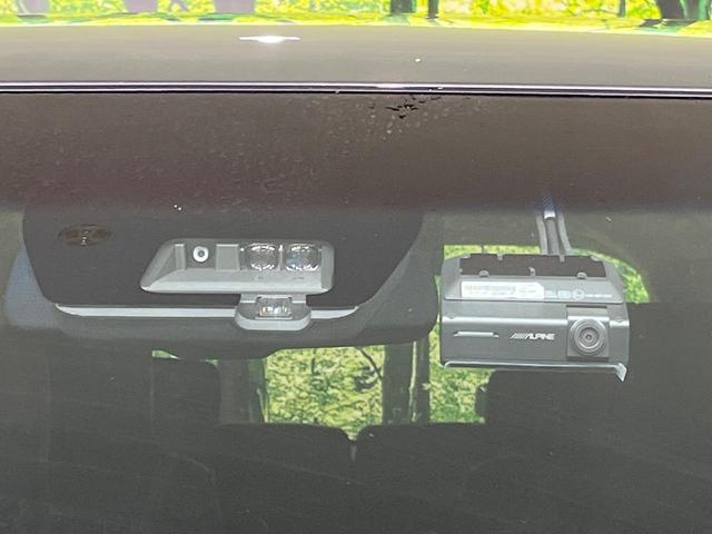 デリカＤ：５ Ｐ　後期　４ＷＤ　ディーゼル　アルパインＢＩＧＸ１１型ナビ　全周囲カメラ　電動サイドステップ　ｅ－アシスト　レーダークルーズ　パワーシート　シートヒーター　パワーバックドア　両側電動スライド　パドルシフト（25枚目）