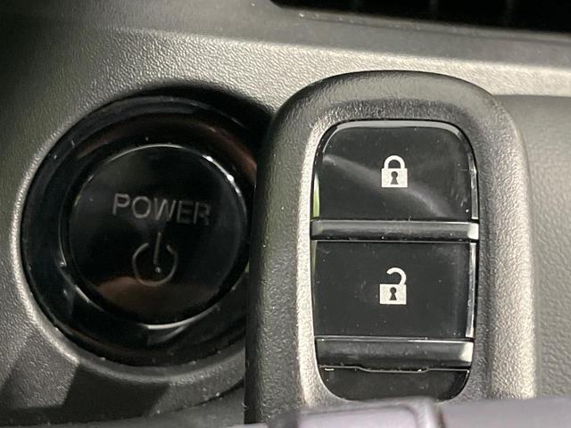 ヴェゼル ｅ：ＨＥＶ　Ｘ　純正９型コネクトナビ　バックカメラ　ホンダセンシング　アダプティブクルーズ　パーキングセンサー　ＬＥＤヘッドライト　ワイヤレス充電　スマートキー　オートエアコン　ＥＴＣ　ステアリングスイッチ　禁煙車（40枚目）