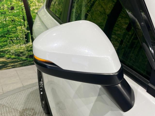 ヴェゼル ｅ：ＨＥＶ　Ｘ　純正９型コネクトナビ　バックカメラ　ホンダセンシング　アダプティブクルーズ　パーキングセンサー　ＬＥＤヘッドライト　ワイヤレス充電　スマートキー　オートエアコン　ＥＴＣ　ステアリングスイッチ　禁煙車（43枚目）