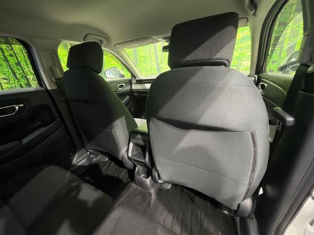 ヴェゼル ｅ：ＨＥＶ　Ｘ　純正９型コネクトナビ　バックカメラ　ホンダセンシング　アダプティブクルーズ　パーキングセンサー　ＬＥＤヘッドライト　ワイヤレス充電　スマートキー　オートエアコン　ＥＴＣ　ステアリングスイッチ　禁煙車（46枚目）