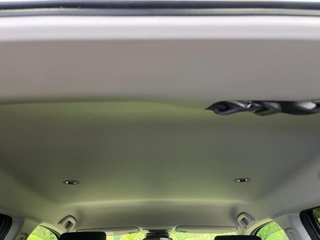 ヴェゼル ｅ：ＨＥＶ　Ｘ　純正９型コネクトナビ　バックカメラ　ホンダセンシング　アダプティブクルーズ　パーキングセンサー　ＬＥＤヘッドライト　ワイヤレス充電　スマートキー　オートエアコン　ＥＴＣ　ステアリングスイッチ　禁煙車（47枚目）