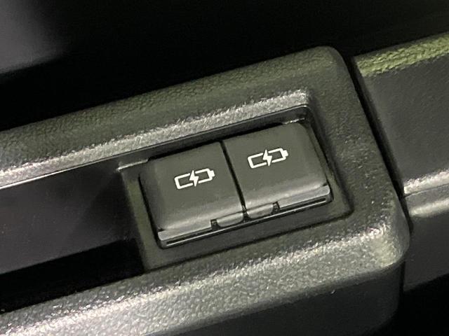 ヴォクシー ハイブリッドＳ－Ｚ　純正１０．５型ナビ　全周囲カメラ　快適利便ＰＫＧ　三眼ＬＥＤ　ユニバーサルステップ　パワーバックドア　両側電動スライド　セーフティセンス　レーダークルーズ　シートヒーター　ステアリングヒーター（38枚目）