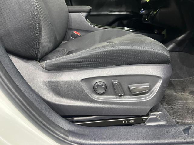 プリウス Ａ　後期　Ｔコネクト１１．６型ナビ　バックカメラ　セーフティセンス　ブラインドスポットモニター　クリアランスソナー　パーキングアシスト　レーダークルーズ　パワーシート　ＬＥＤヘッド　スマートキー　禁煙車（39枚目）