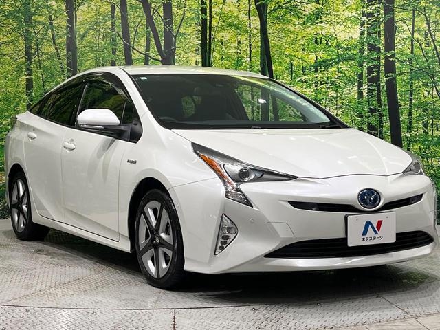 プリウス Ａツーリングセレクション　純正９型ナビ　フルセグ　バックカメラ　セーフティセンス　ブラインドスポットモニター　レーダークルーズ　クリアランスソナー　パーキングアシスト　黒合皮シート　シートヒーター　ＬＥＤヘッド　オートライト（16枚目）