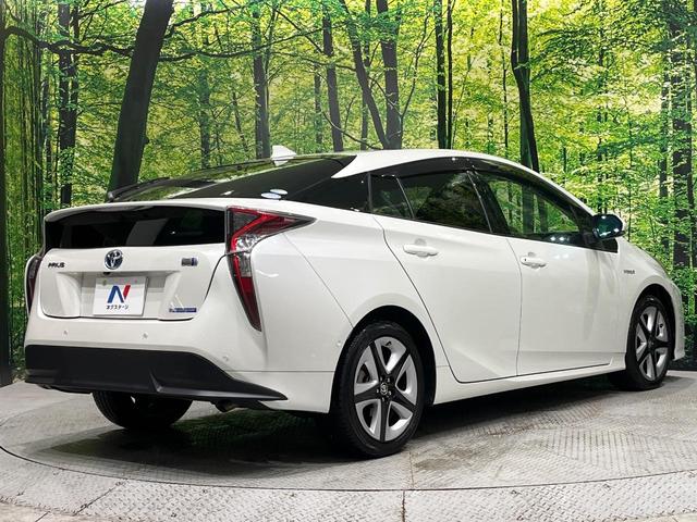 プリウス Ａツーリングセレクション　純正９型ナビ　フルセグ　バックカメラ　セーフティセンス　ブラインドスポットモニター　レーダークルーズ　クリアランスソナー　パーキングアシスト　黒合皮シート　シートヒーター　ＬＥＤヘッド　オートライト（17枚目）