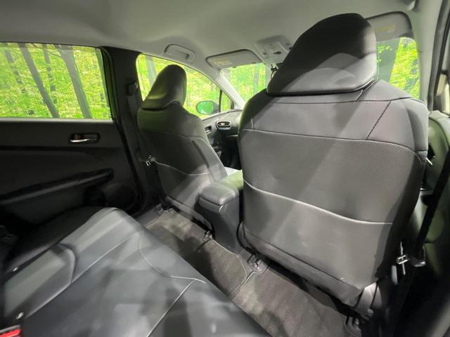 プリウス Ａツーリングセレクション　純正９型ナビ　フルセグ　バックカメラ　セーフティセンス　ブラインドスポットモニター　レーダークルーズ　クリアランスソナー　パーキングアシスト　黒合皮シート　シートヒーター　ＬＥＤヘッド　オートライト（49枚目）