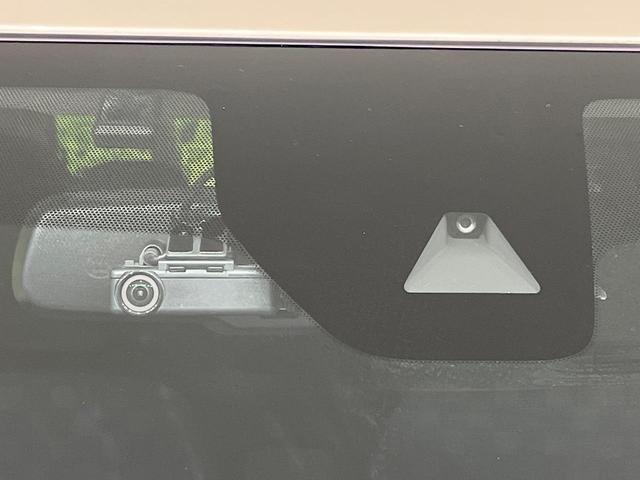 デイズ ハイウェイスター X プロパイロットエディション 純正9型ナビ 全周囲カメラ プロパイロット エマージェンシーブレーキ 前後ソナー LEDヘッドライト オートライト インテリキー 電動パーキングブレーキ オートブレーキホールド 革巻きステアリング(6枚目)