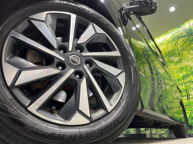 セレナ ハイウェイスターＶ　後期　セーフティパックＡ　純正１０型ナビ　後席モニター　全周囲カメラ　プロパイロット　デジタルインナーミラー　ブラインドスポットモニター　ハンズフリー両側電動スライド　ＬＥＤヘッドライト　オートライト（14枚目）