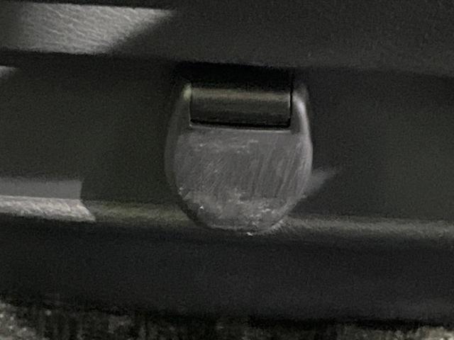 セレナ ハイウェイスターＶ　後期　セーフティパックＡ　純正１０型ナビ　後席モニター　全周囲カメラ　プロパイロット　デジタルインナーミラー　ブラインドスポットモニター　ハンズフリー両側電動スライド　ＬＥＤヘッドライト　オートライト（31枚目）