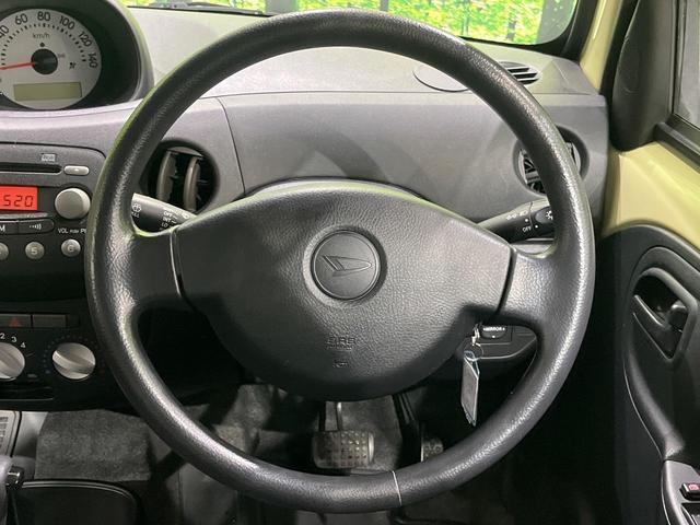 エッセ ＶＳ　メモリアルエディション　純正ＣＤオーディオ　リモコンキー　電動格納ドアミラー　プライバシーガラス　エアコン　シートバックポケット　エアバック　禁煙車（11枚目）