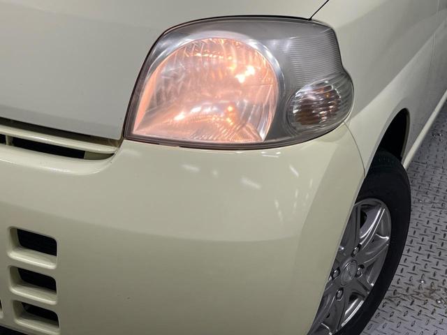 エッセ ＶＳ　メモリアルエディション　純正ＣＤオーディオ　リモコンキー　電動格納ドアミラー　プライバシーガラス　エアコン　シートバックポケット　エアバック　禁煙車（12枚目）