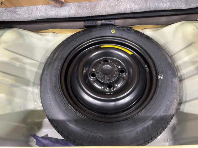 エッセ ＶＳ　メモリアルエディション　純正ＣＤオーディオ　リモコンキー　電動格納ドアミラー　プライバシーガラス　エアコン　シートバックポケット　エアバック　禁煙車（31枚目）