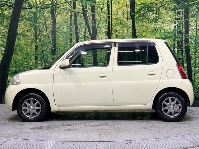 エッセ ＶＳ　メモリアルエディション　純正ＣＤオーディオ　リモコンキー　電動格納ドアミラー　プライバシーガラス　エアコン　シートバックポケット　エアバック　禁煙車（45枚目）