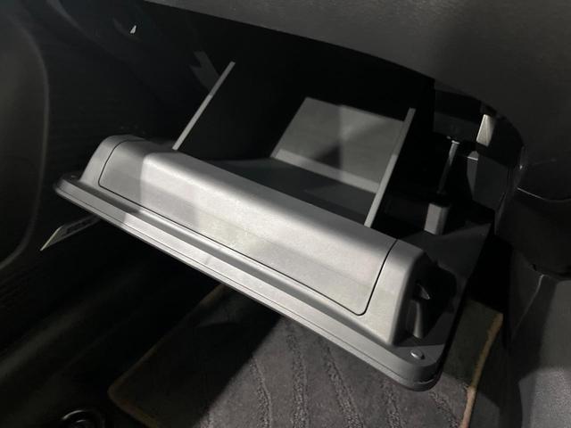 オーラ Ｇ　レザーエディション　純正９型コネクトナビ　全周囲カメラ　寒冷地仕様　ＢＯＳＥ　プロパイロット　衝突警報装置　ブラインドスポットモニタ　黒革シート　シートヒーター　ステアリングヒーター　ワイヤレス充電　ＬＥＤヘッド　ＥＴＣ（33枚目）