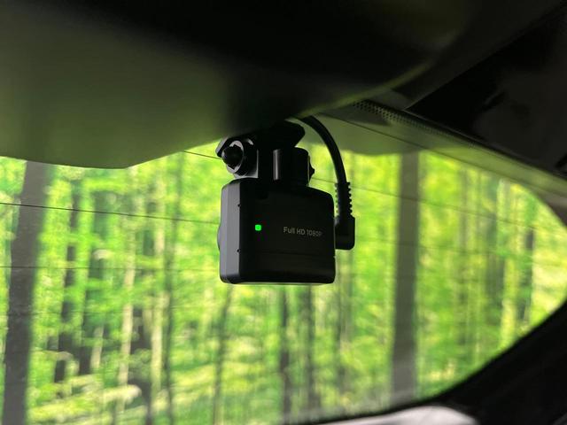 オーラ Ｇ　レザーエディション　純正９型コネクトナビ　全周囲カメラ　寒冷地仕様　ＢＯＳＥ　プロパイロット　衝突警報装置　ブラインドスポットモニタ　黒革シート　シートヒーター　ステアリングヒーター　ワイヤレス充電　ＬＥＤヘッド　ＥＴＣ（35枚目）