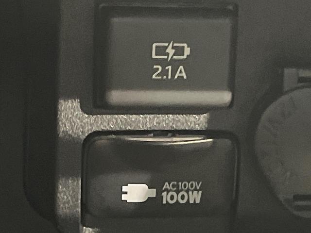 プロボックス ハイブリッドＦ　登録済未使用車　セーフティセンス　オートライト　オートマチックハイビーム　オートエアコン　リモコンキー　ＡＣ１００Ｖ電源　上級ファブリックシート　パワーウィンドゥ　電動格納ミラー　アイドリングストップ（5枚目）