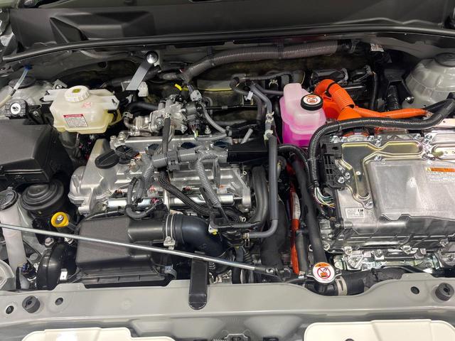 プロボックス ハイブリッドＦ　登録済未使用車　セーフティセンス　オートライト　オートマチックハイビーム　オートエアコン　リモコンキー　ＡＣ１００Ｖ電源　上級ファブリックシート　パワーウィンドゥ　電動格納ミラー　アイドリングストップ（18枚目）