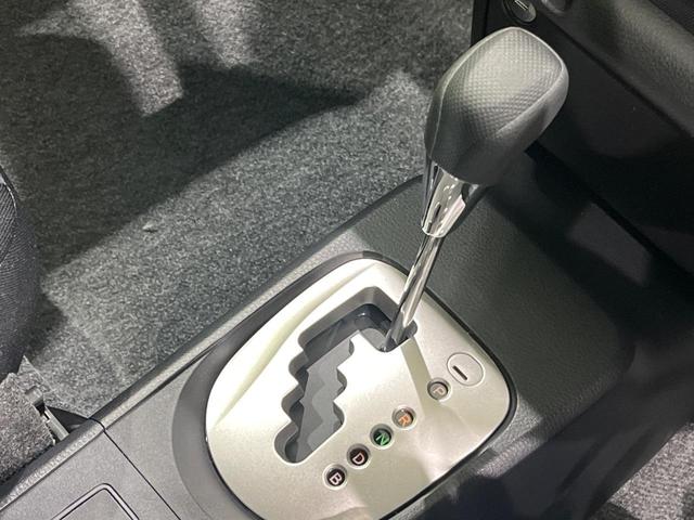 プロボックス ハイブリッドＦ　登録済未使用車　セーフティセンス　オートライト　オートマチックハイビーム　オートエアコン　リモコンキー　ＡＣ１００Ｖ電源　上級ファブリックシート　パワーウィンドゥ　電動格納ミラー　アイドリングストップ（25枚目）