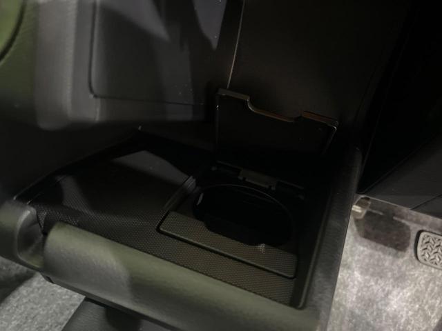 プロボックス ハイブリッドＦ　登録済未使用車　セーフティセンス　オートライト　オートマチックハイビーム　オートエアコン　リモコンキー　ＡＣ１００Ｖ電源　上級ファブリックシート　パワーウィンドゥ　電動格納ミラー　アイドリングストップ（27枚目）