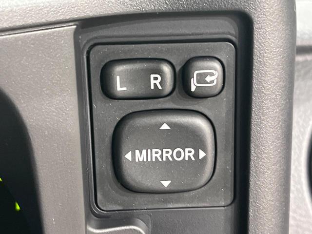 プロボックス ハイブリッドＦ　登録済未使用車　セーフティセンス　オートライト　オートマチックハイビーム　オートエアコン　リモコンキー　ＡＣ１００Ｖ電源　上級ファブリックシート　パワーウィンドゥ　電動格納ミラー　アイドリングストップ（38枚目）