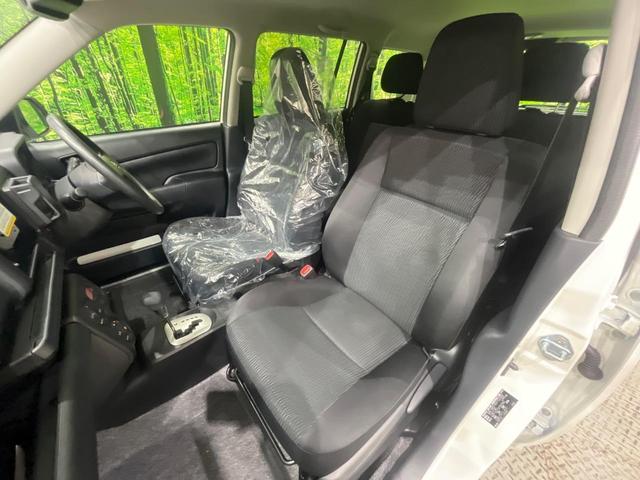 プロボックス ハイブリッドＦ　登録済未使用車　セーフティセンス　オートライト　オートマチックハイビーム　オートエアコン　リモコンキー　ＡＣ１００Ｖ電源　上級ファブリックシート　パワーウィンドゥ　電動格納ミラー　アイドリングストップ（42枚目）