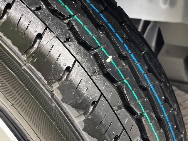 プロボックス ハイブリッドＦ　登録済未使用車　セーフティセンス　オートライト　オートマチックハイビーム　オートエアコン　リモコンキー　ＡＣ１００Ｖ電源　上級ファブリックシート　パワーウィンドゥ　電動格納ミラー　アイドリングストップ（50枚目）