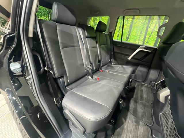 ランドクルーザープラド ＴＸ　Ｌパッケージ　後期　ディーゼル　ムーンルーフ　７人乗　純正９型ナビ　バックカメラ　ＲＡＹＳアルミ　ＢＦグッドリッチタイヤ　ルーフレール　黒革シート　ベンチレーション　シートヒーター　パワーシート　セーフティセンス（9枚目）