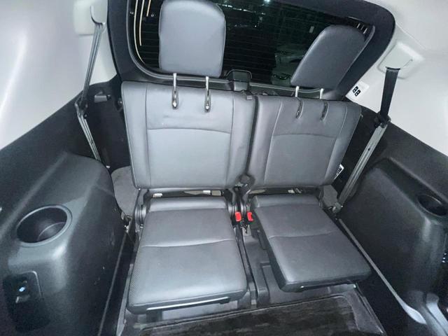 ランドクルーザープラド ＴＸ　Ｌパッケージ　後期　ディーゼル　ムーンルーフ　７人乗　純正９型ナビ　バックカメラ　ＲＡＹＳアルミ　ＢＦグッドリッチタイヤ　ルーフレール　黒革シート　ベンチレーション　シートヒーター　パワーシート　セーフティセンス（10枚目）