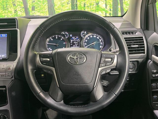 ランドクルーザープラド ＴＸ　Ｌパッケージ　後期　ディーゼル　ムーンルーフ　７人乗　純正９型ナビ　バックカメラ　ＲＡＹＳアルミ　ＢＦグッドリッチタイヤ　ルーフレール　黒革シート　ベンチレーション　シートヒーター　パワーシート　セーフティセンス（12枚目）