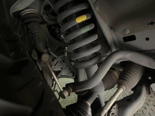 ランドクルーザープラド ＴＸ　Ｌパッケージ　後期　ディーゼル　ムーンルーフ　７人乗　純正９型ナビ　バックカメラ　ＲＡＹＳアルミ　ＢＦグッドリッチタイヤ　ルーフレール　黒革シート　ベンチレーション　シートヒーター　パワーシート　セーフティセンス（20枚目）