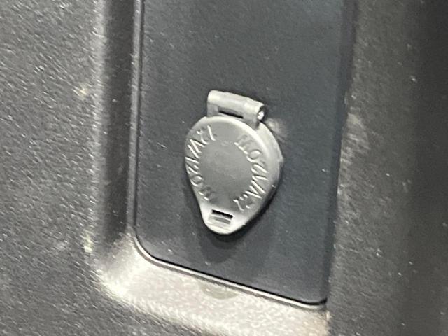 ランドクルーザープラド ＴＸ　Ｌパッケージ　後期　ディーゼル　ムーンルーフ　７人乗　純正９型ナビ　バックカメラ　ＲＡＹＳアルミ　ＢＦグッドリッチタイヤ　ルーフレール　黒革シート　ベンチレーション　シートヒーター　パワーシート　セーフティセンス（32枚目）