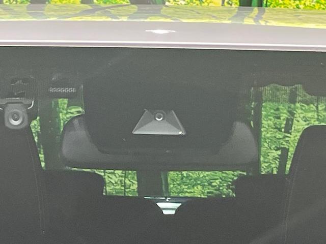 N-ONE プレミアム ツアラー 純正8型ナビ バックカメラ 衝突被害軽減システム 禁煙車 ドラレコ コーナーセンサー スマートキー LEDヘッド ビルトインETC 純正15インチアルミ オートハイビーム 車線逸脱警報 オートライト(3枚目)