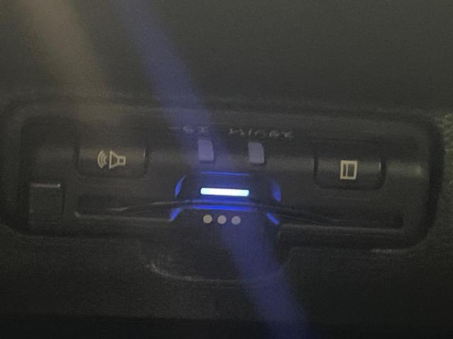 N-ONE プレミアム ツアラー 純正8型ナビ バックカメラ 衝突被害軽減システム 禁煙車 ドラレコ コーナーセンサー スマートキー LEDヘッド ビルトインETC 純正15インチアルミ オートハイビーム 車線逸脱警報 オートライト(7枚目)