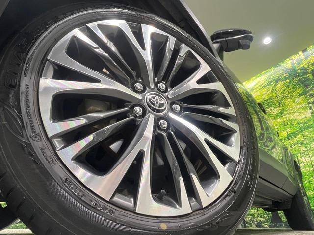 ヤリスクロス ハイブリッドＺ　純正８型ディスプレイオーディオ　バックカメラ　パワーバックドア　セーフティセンス　レーダークルーズ　ドラレコ　ＥＴＣ　スマートキー　ＬＥＤヘッドライト　オートライト　パワーシート　禁煙車（13枚目）