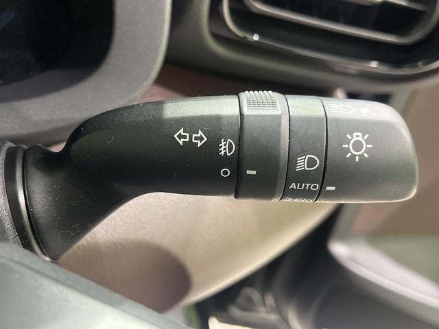 ヤリスクロス ハイブリッドＺ　純正８型ディスプレイオーディオ　バックカメラ　パワーバックドア　セーフティセンス　レーダークルーズ　ドラレコ　ＥＴＣ　スマートキー　ＬＥＤヘッドライト　オートライト　パワーシート　禁煙車（35枚目）