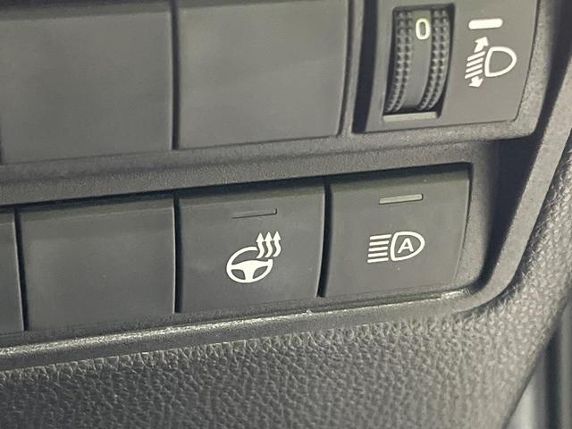 ヤリスクロス ハイブリッドＺ　純正８型ディスプレイオーディオ　バックカメラ　パワーバックドア　セーフティセンス　レーダークルーズ　ドラレコ　ＥＴＣ　スマートキー　ＬＥＤヘッドライト　オートライト　パワーシート　禁煙車（37枚目）